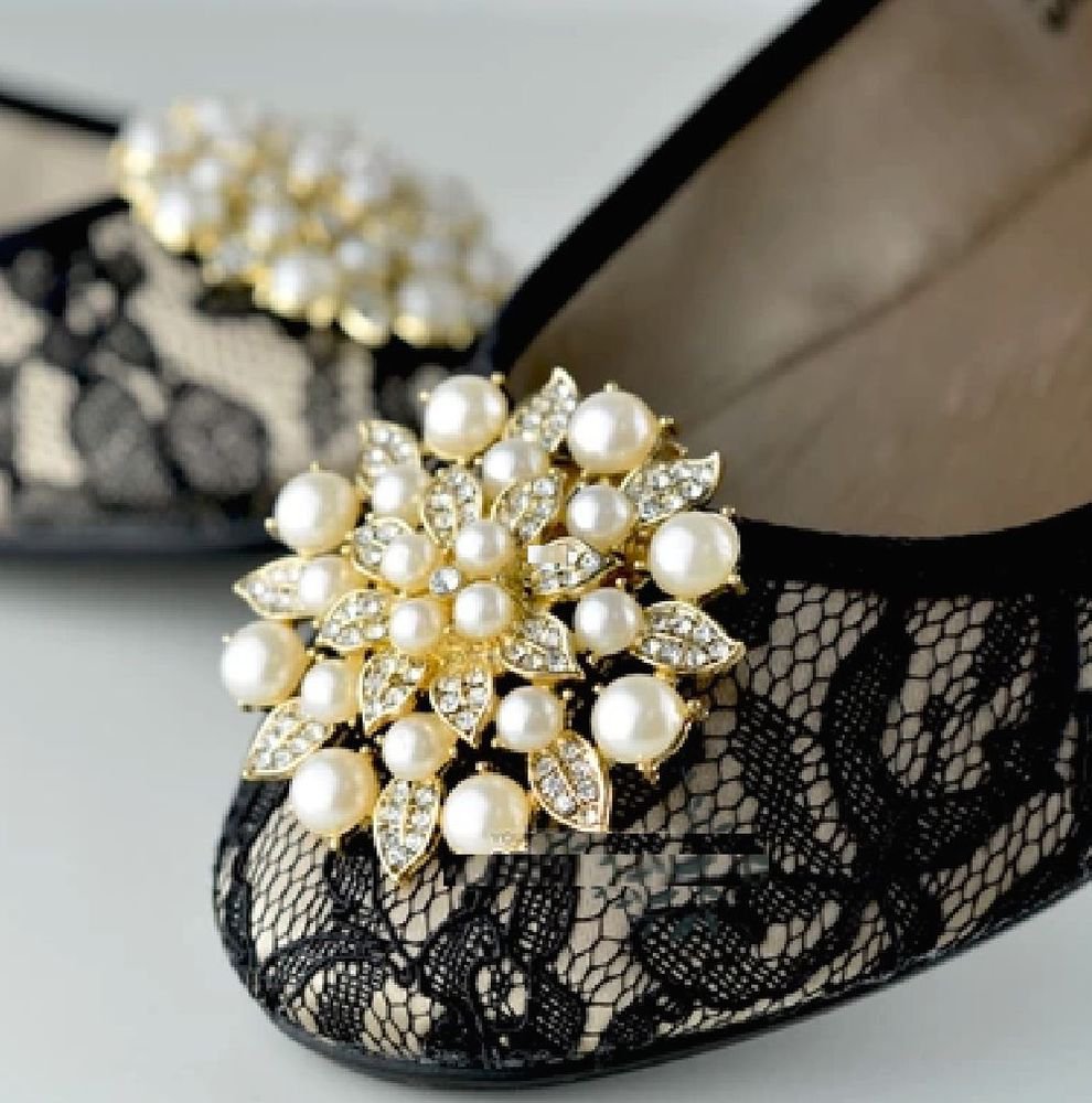 A Pair Of Faux Pearl Floral Rhinestone Crystal Wedding Gold Silver Shoe ...