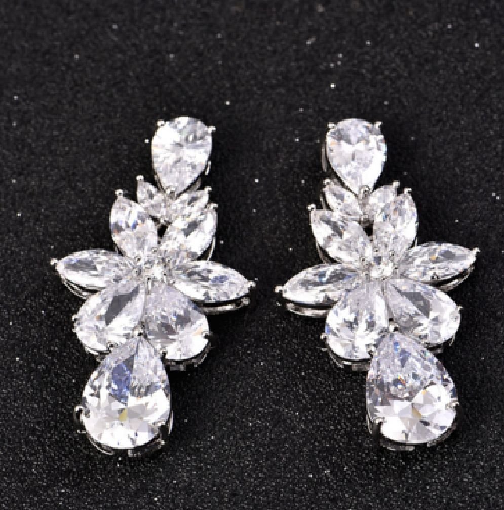 Fashion Star Cubic Zirconia Earrings Teardrop Ear Studs Charm Wedding ...