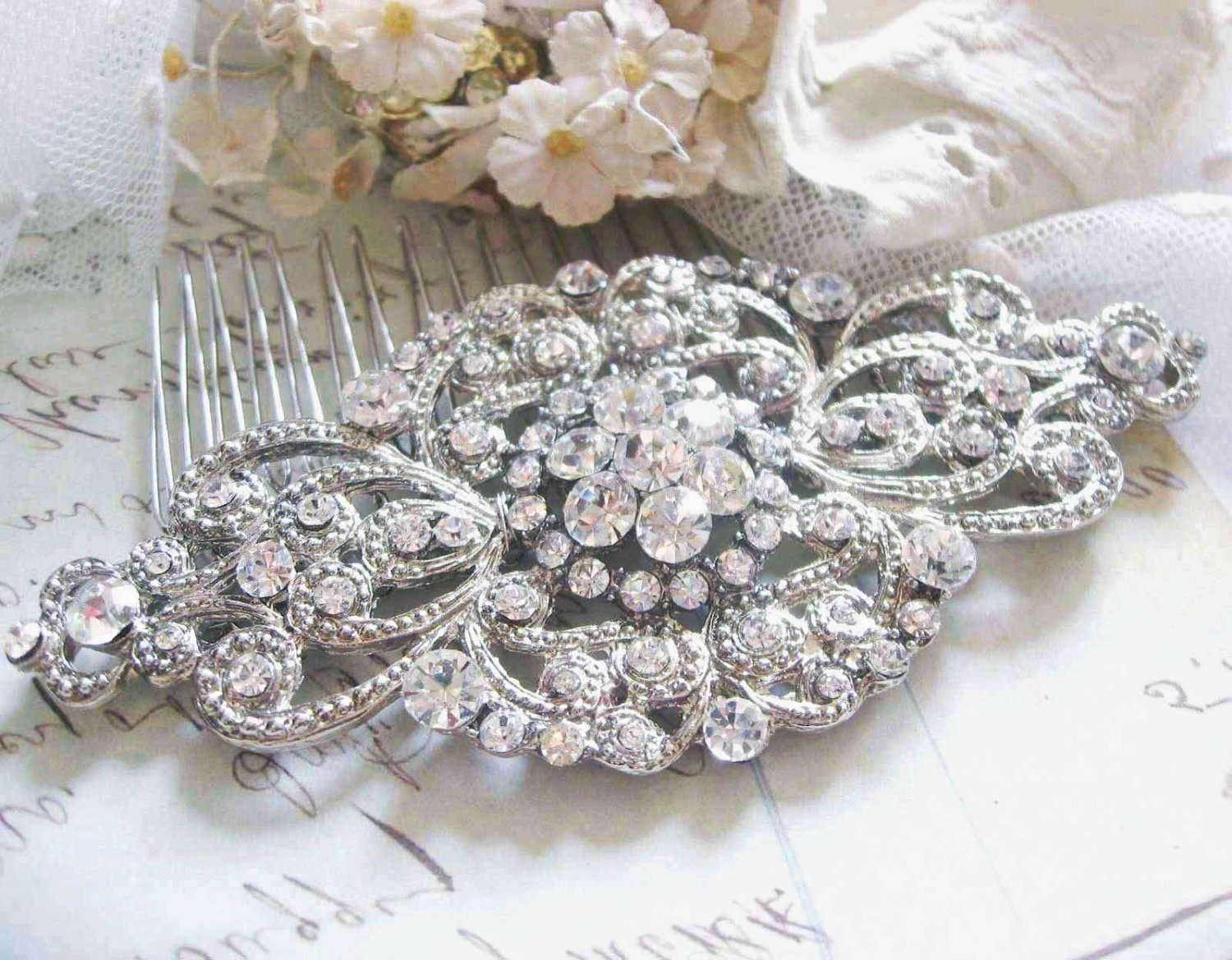 Vintage Style Headpiece Jewelry Bridal Rhinestone Crystal Wedding Hair Comb