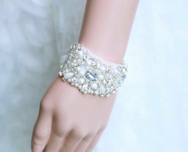 Pearl Beaded Applique Crystal Rhinestone Bridesmaids Bracelet