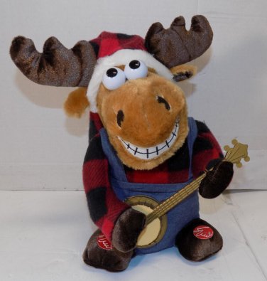 DanDee Banjo Playing Christmas Moose Grandma/Grandpa Got Ran Over By A Reindeer