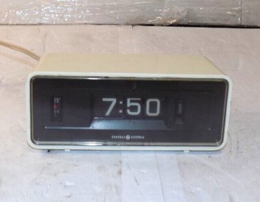 Vintage GE General Electric Model 8125 White Flip Panel Alarm Clock