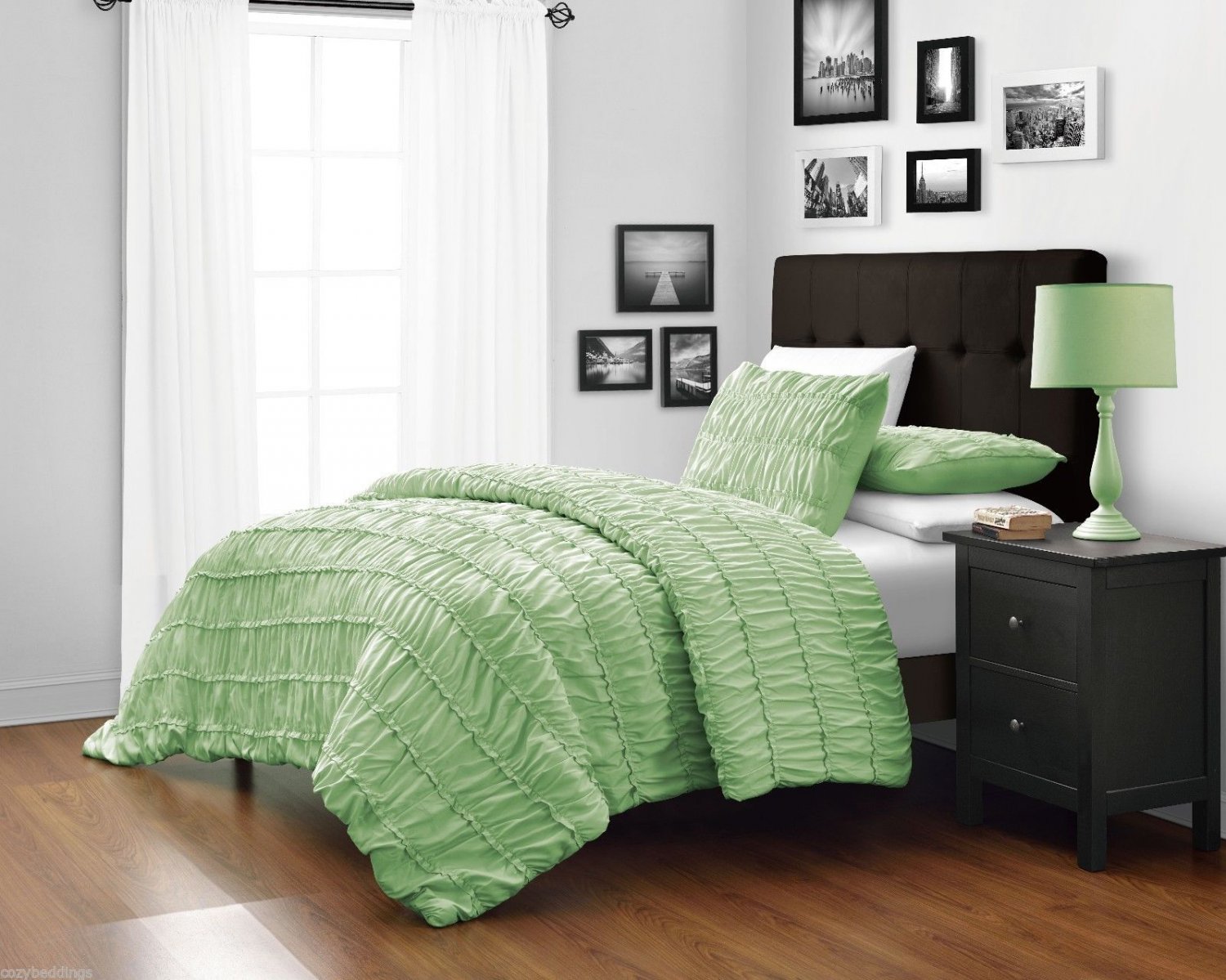Pinzon MINT, Green 4pc Duvet Cover Set With Duvet Insert Queen Size Bed