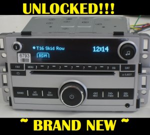 NEW-UNLOCKED CHEVY EQUINOX CD Radio 3.5mm Aux/Ipod input /MP3 PLAYER IN XM READY