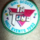 GIRL SCOUTS IN TUNE MALL EVENTS 1992 EMBROIDERED BADGE PATCH 3"