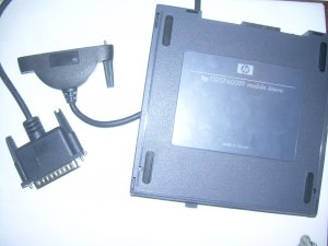 HP F3257-60009 MODULE SLEEVE WITH FLOPPY DRIVE with parallel cable