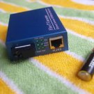 10/100 Mbps Gigabit Ethernet to Single Mode Fiber Media Converter - SC 20Km 10/100 Mbps Gigabit Ethernet to Single Mode Fiber Media Converter - SC 20Km