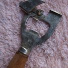 VINTAGE SOVIET USSR RUSSIAN MULTIFUNCTION CLASSIC BOTTLE CAN OPENER ABOUT 1979 VINTAGE SOVIET USSR RUSSIAN MULTIFUNCTION CLASSIC BOTTLE CAN OPENER ABOUT 1979