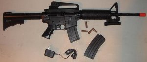 Airsoft M16 CARTRIDGE-EJECTING Airsoft Gun..Caps Only