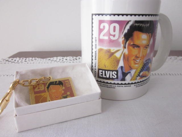 ELVIS Mug, Key Chain Post Office 29 cent Stamp 1992, Return To Sender