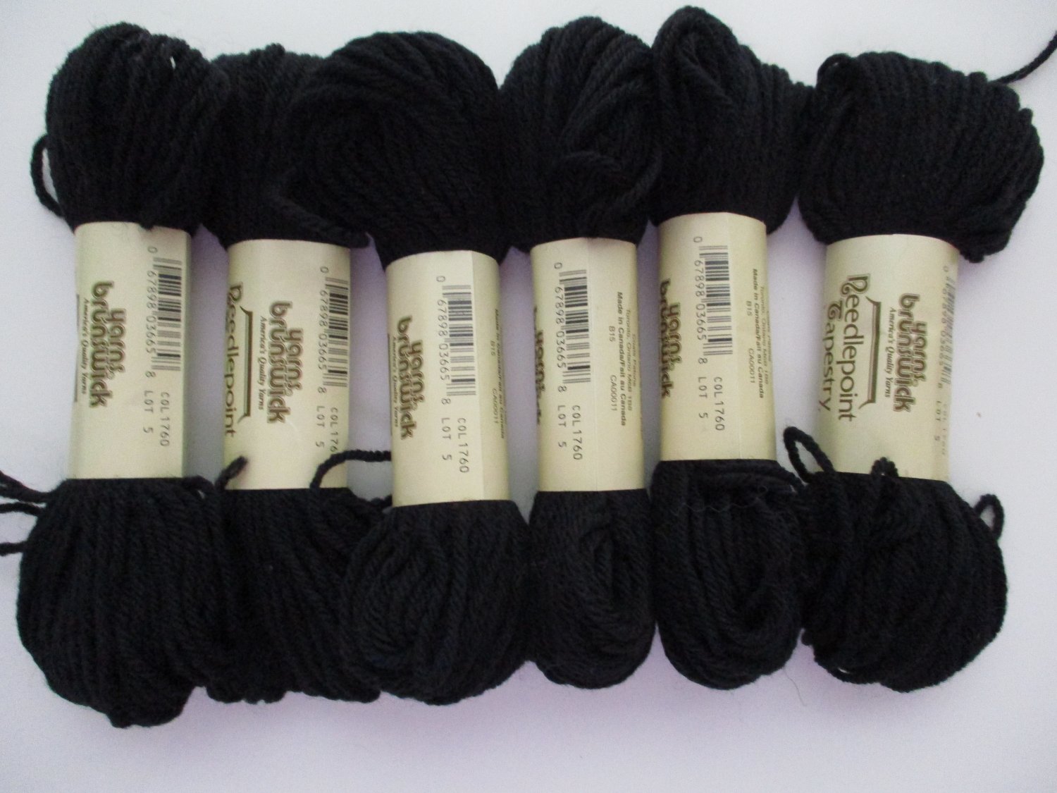 6 Skeins Brunswick Tapestry Needlepoint Wool Yarn Black