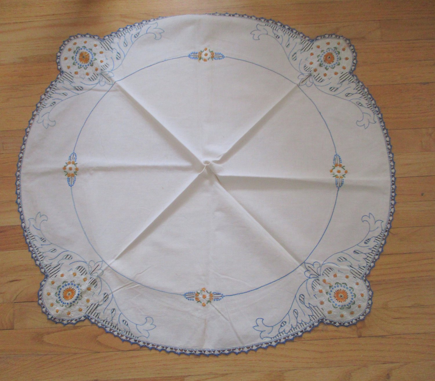Vintage Round Linen Embroidered Centerpiece Large