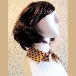 Polka Dot Pointed Peter Pan Detachable Collar Classy Vintage For Blouse Dress (Light Brown)
