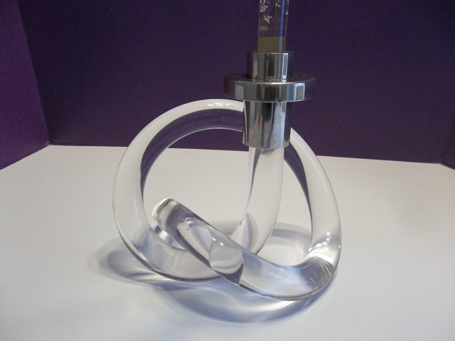 VTG Dorothy Thorpe Lucite Acrylic Chrome Candle Holder Candleholder Pretzel 2120