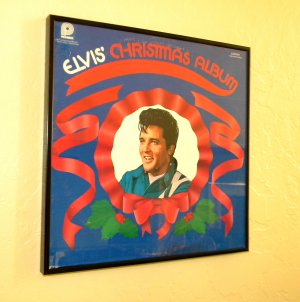 Framed Record Album Cover -  Elvis Presley  - Elvis' Christmas Album  0019