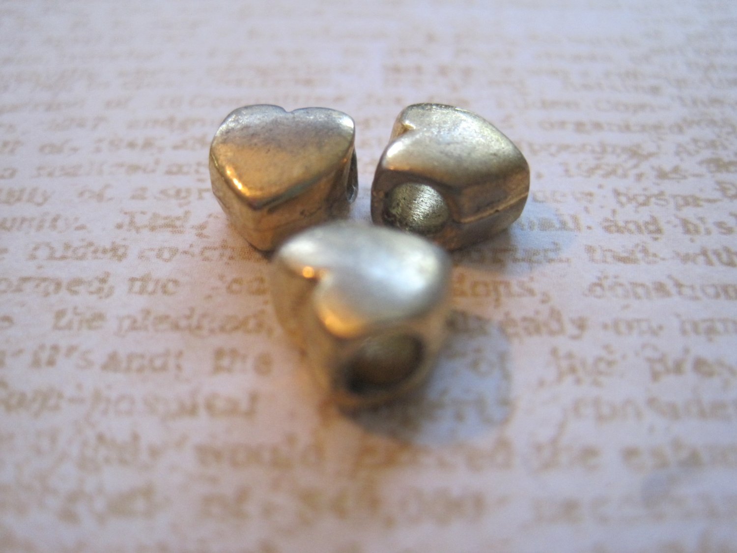 Retro Gold Metal Heart Beads, 3 Pieces