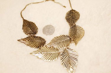 Leaf necklace