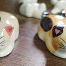 CS005 Sitting Yellow & White Cats chopstick stand set