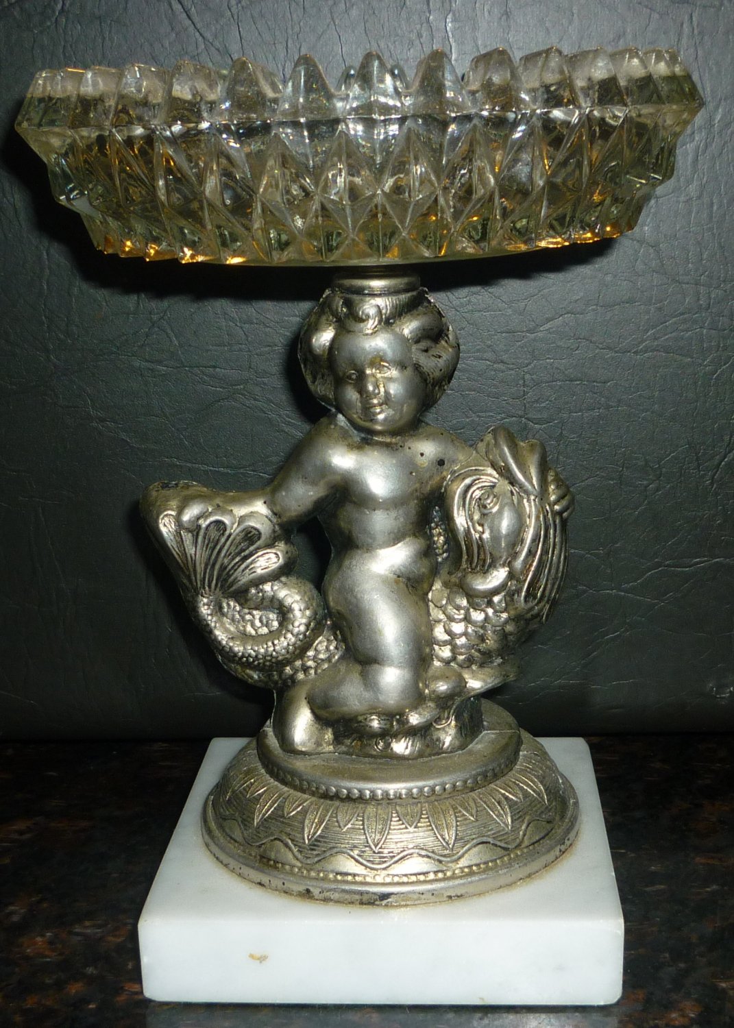 STUNNING ANTIQUE FIGURINE VASE BABY CUPID FISH MARBLE STAND CRYSTAL VASE