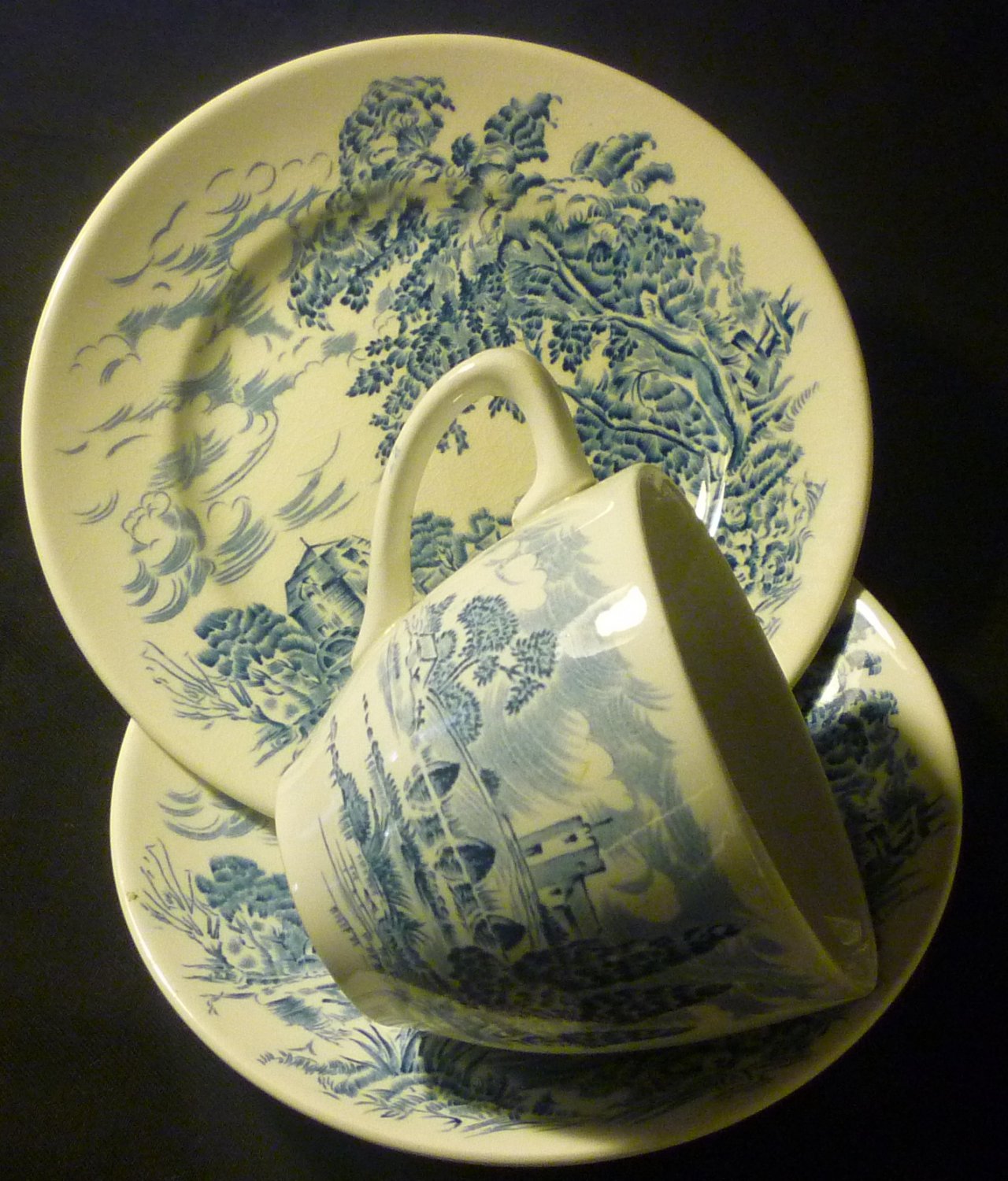 VINTAGE COUNTRYSIDE ENOCH WEDGWOOD TUNSTALL LTD ENGLAND TEA CUP