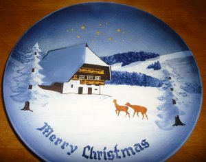 VINTAGE PORCELAIN BLACK FOREST MERRY CHRISTMAS SILENT NIGHT PLATE GERMANY