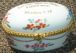 CHARMING PORCELAIN INSPERATIONAL TRINKET BOX FIRST TOOTH RING HOLDER MATTHEW5:16