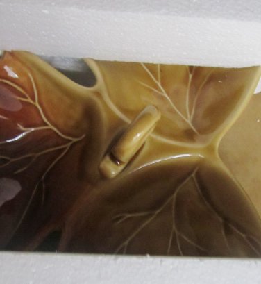 GORGEOUS CERAMIC MULTICOLORED LEAF DISH AUTUMN NMB GREAT GIFT FOR THANKSGIVING