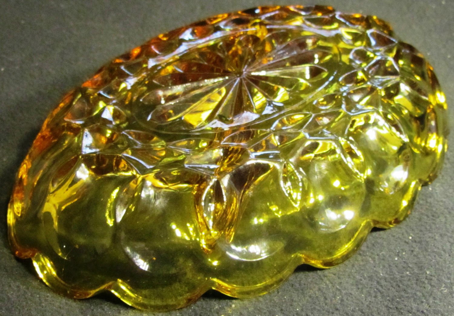 VINTAGE INDIANA GLASS THUMBPRINT AMBER DIVIDED CONDIMENT NUT DISH STARBURST