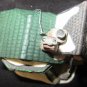 DEPARTMENT 56 CHARLES DICKENS HERITAGE COLLECTION THE GRAPES INN 1996 ORNAMENT