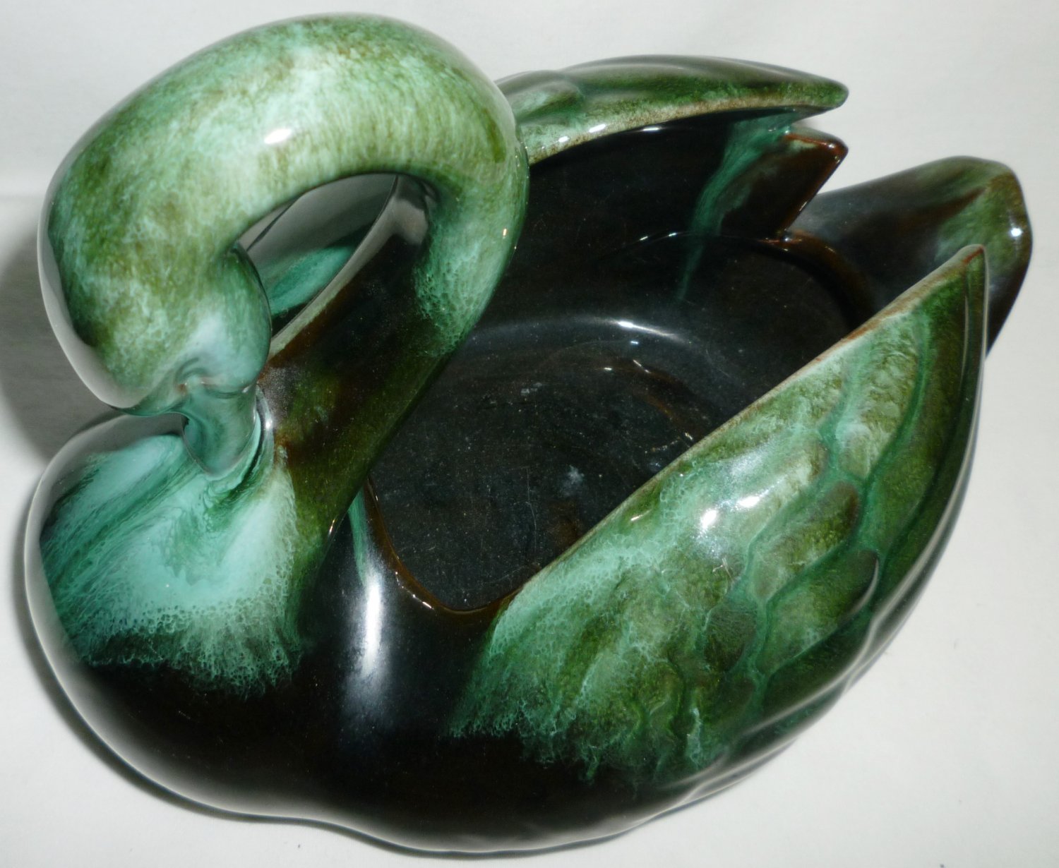 CANADA POTTERY BLUE MOUNTAIN POTTERY GREEN GLAZE DRIP GLAZED CERAMIC
