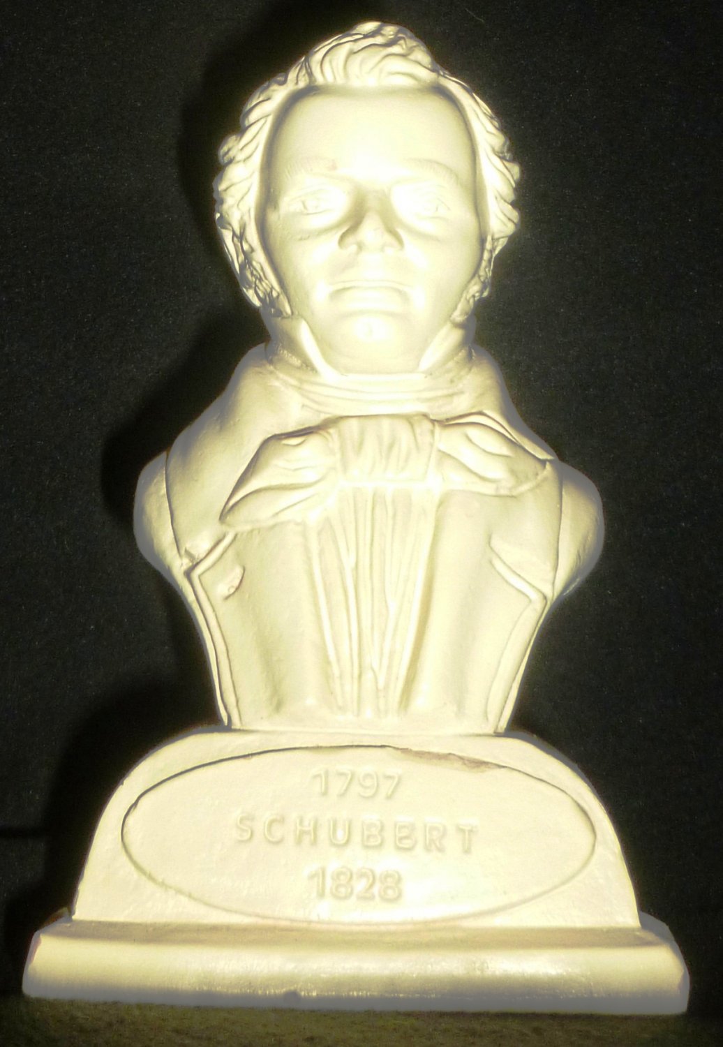 VINTAGE CLASSIC COMPOSER COLLECTION PLASTER BUST FIGURINE SCHUBERT 1797-1828