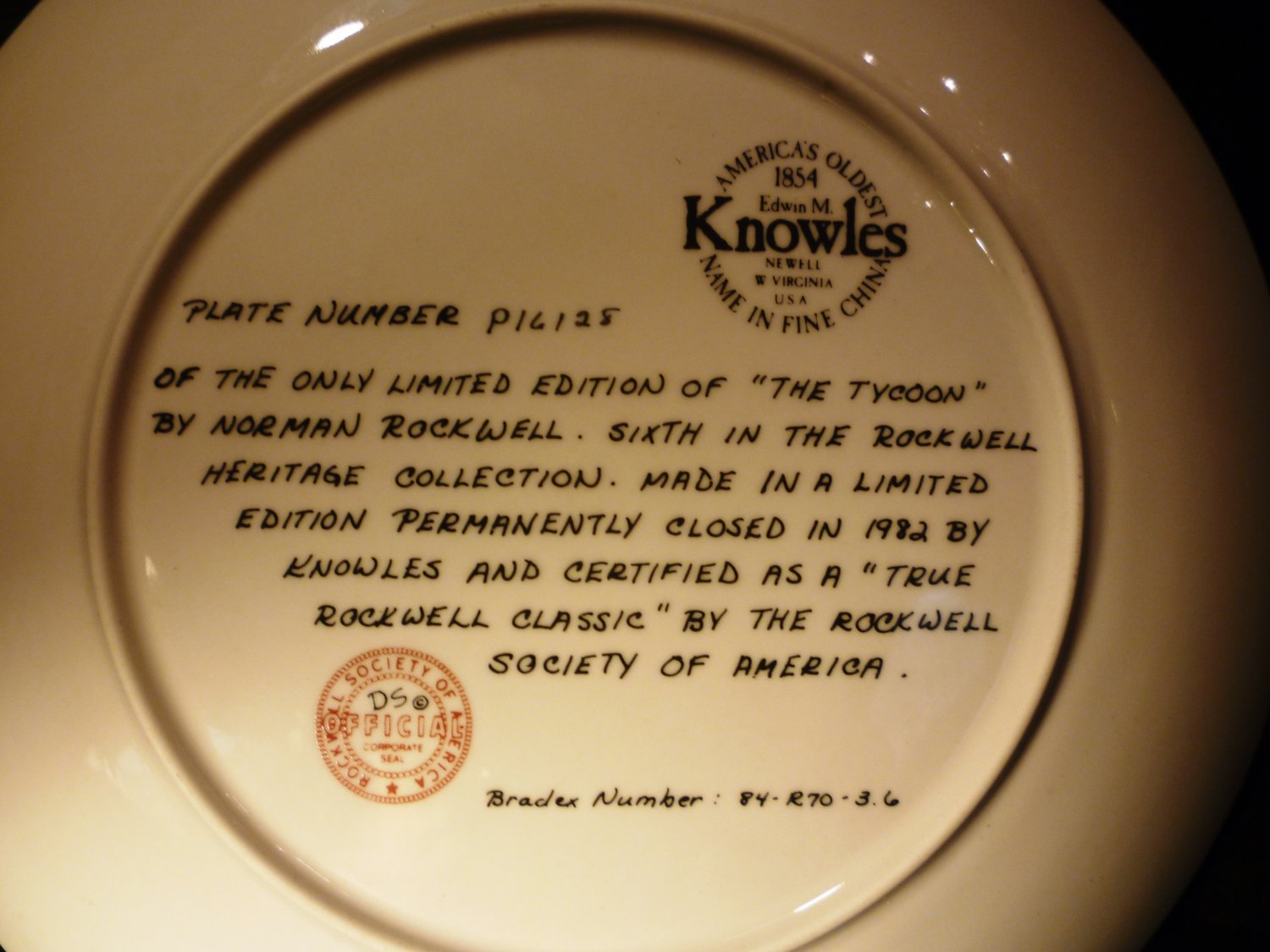 KNOWLES FINE CHINA PLATE 'THE TYCOON' NORMAN ROCKWELL 1982 NMB
