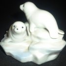VINTAGE OTAGIRI JAPAN WHITE PORCELAIN SEALS SEA LIONS FIGURINE