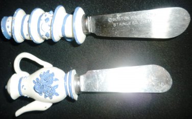BORTON WAREHOUSE TEAPOT & TEA CUPS STEEL SPREADERS SET OF 2