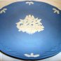 WEDGWOOD JASPERWARE CHRISTMAS 1991 HARK THE HERALD ANGELS SING BLUE WHITE PLATE