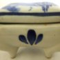 1990 DELFT BLUE WHITE HANDPAINTED FOOTED PORCELAIN TRINKET BOX HOLLAND