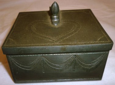 ANTIQUE CHIEMGAUER HEIMATKUNST TRAUNSTEIN PEWTER BOX HALMARK WOMAN ES GERMANY