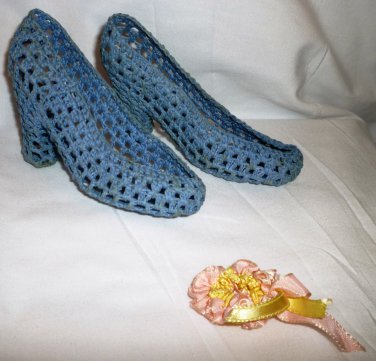 VINTAGE BLUE CROCHET HEEL DECORATIVE DOLL SHOES FINE QUALITY JAPAN