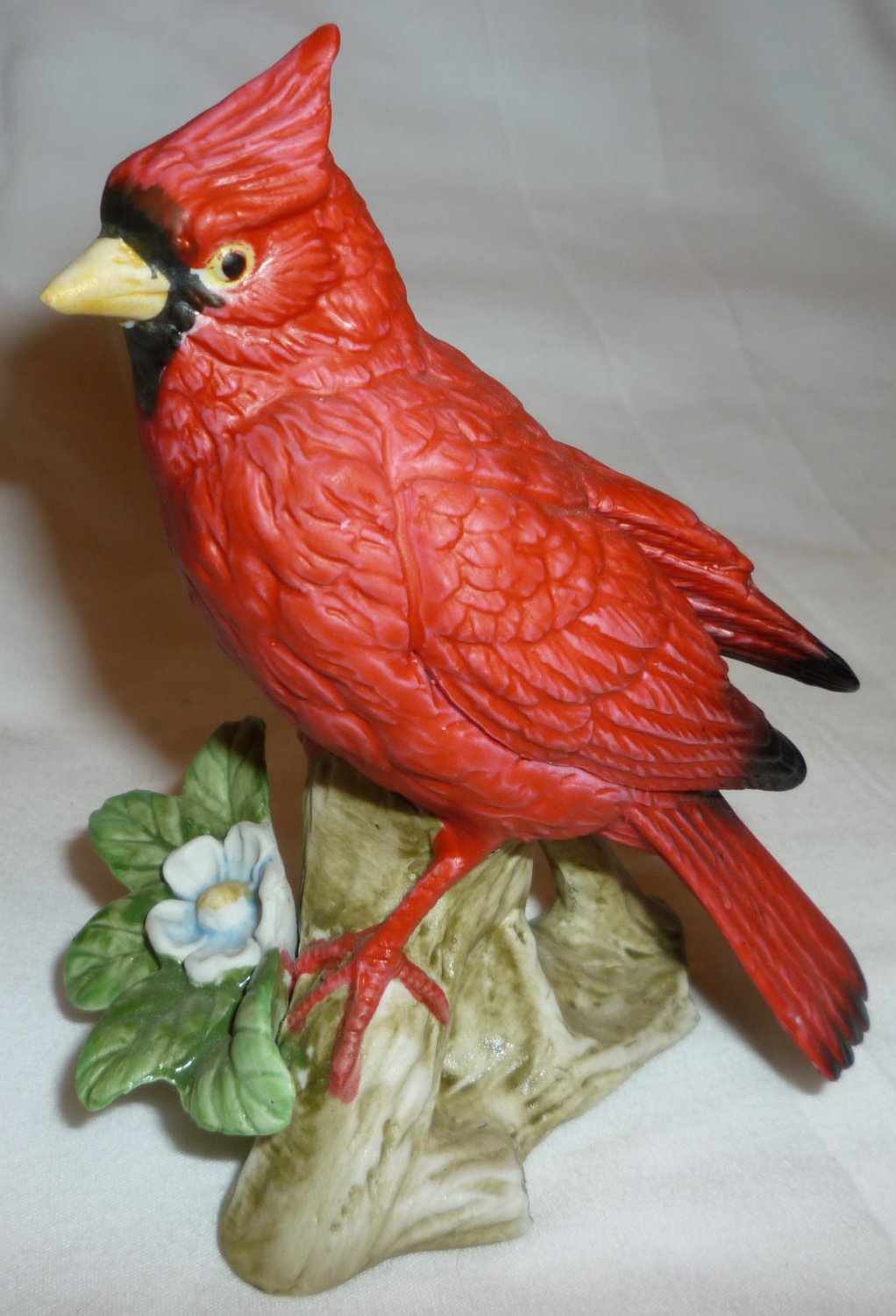 PORCELLAIN BISQUE RED CARDINAL BIRD FIGURINE