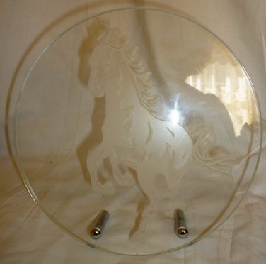 GORGEOUS ETCHED STALLION HORSE CLEAR GLASS PLATE DISPLAY DESKTOP