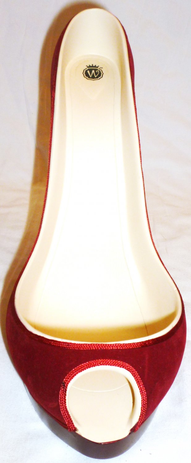 WINE CADDY BOTTLE HOLDER WILD EYE DESIGN RED HIGH HEEL WEDGE SHOE FELT
