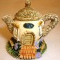 CHARMING COLLECTIBLE MINIATURE TEAPOT HOUSE DOLLHOUSE DECOR