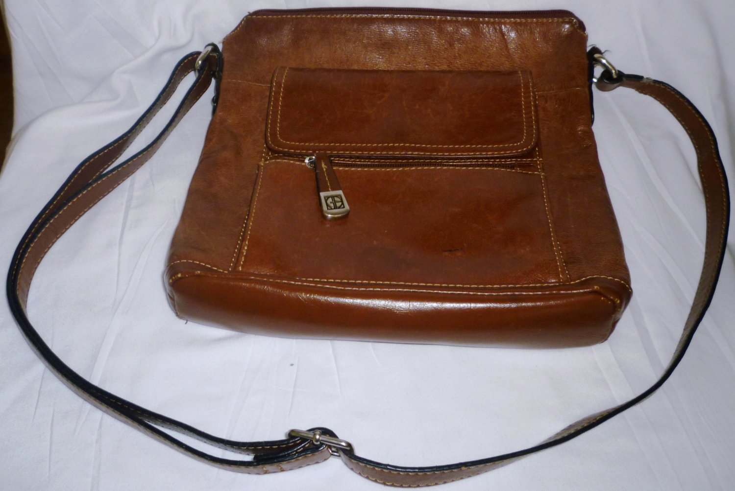 Vintage GIANI BERNINI Genuine Leather Burgundy Shoulder Bag 