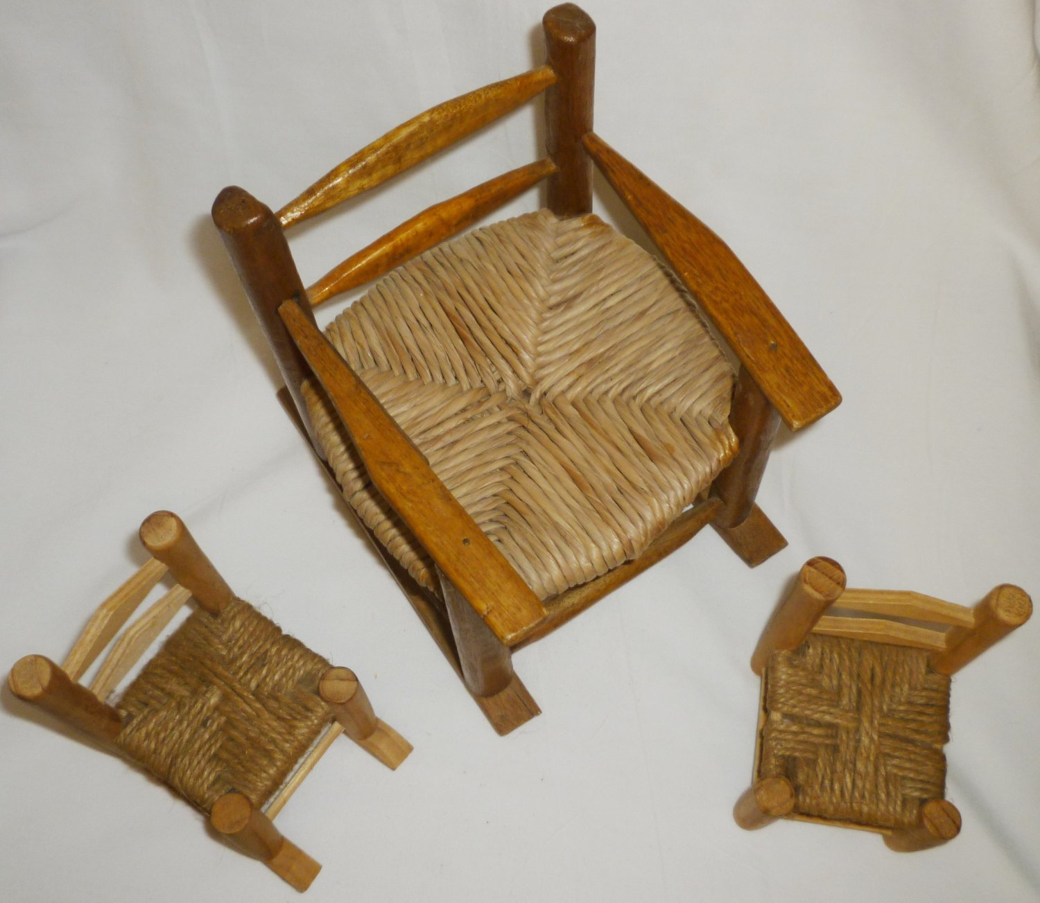 DOLLHOUSE WICKER FURNITURE SET OF 3 STRAIGHT BACK & ROCKING CHAIRS