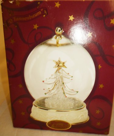 SAN FRANCISCO MUSIC BOX CHRISTMAS TREE ORNAMENT GLOBE CRYSTAL TREE O'TANNENBAUM