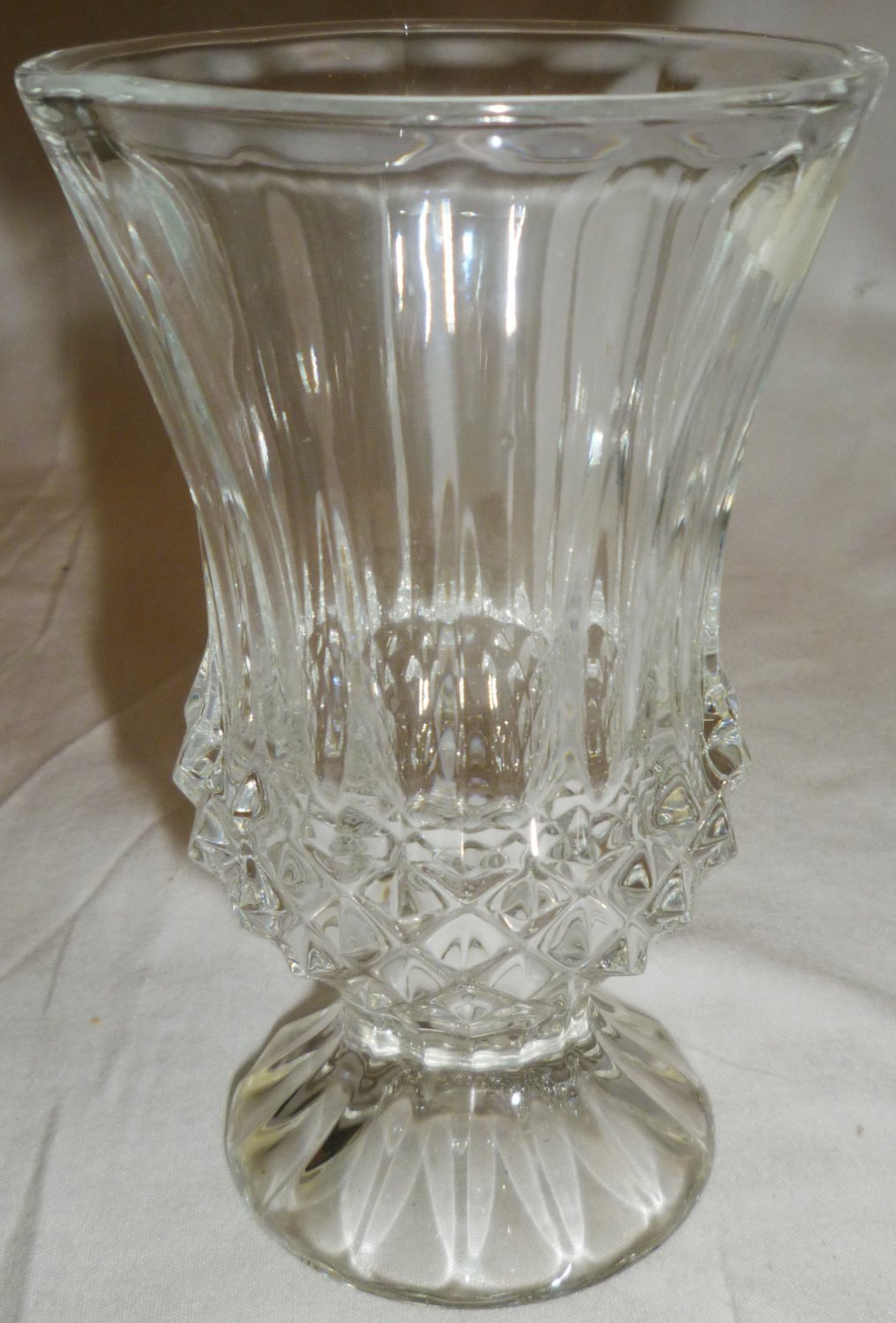 VINTAGE ZAJECAR YUGOSLAVIA 24% LEAD CRYSTAL d'ADRIANA BUD VASE DUCHESS NMB