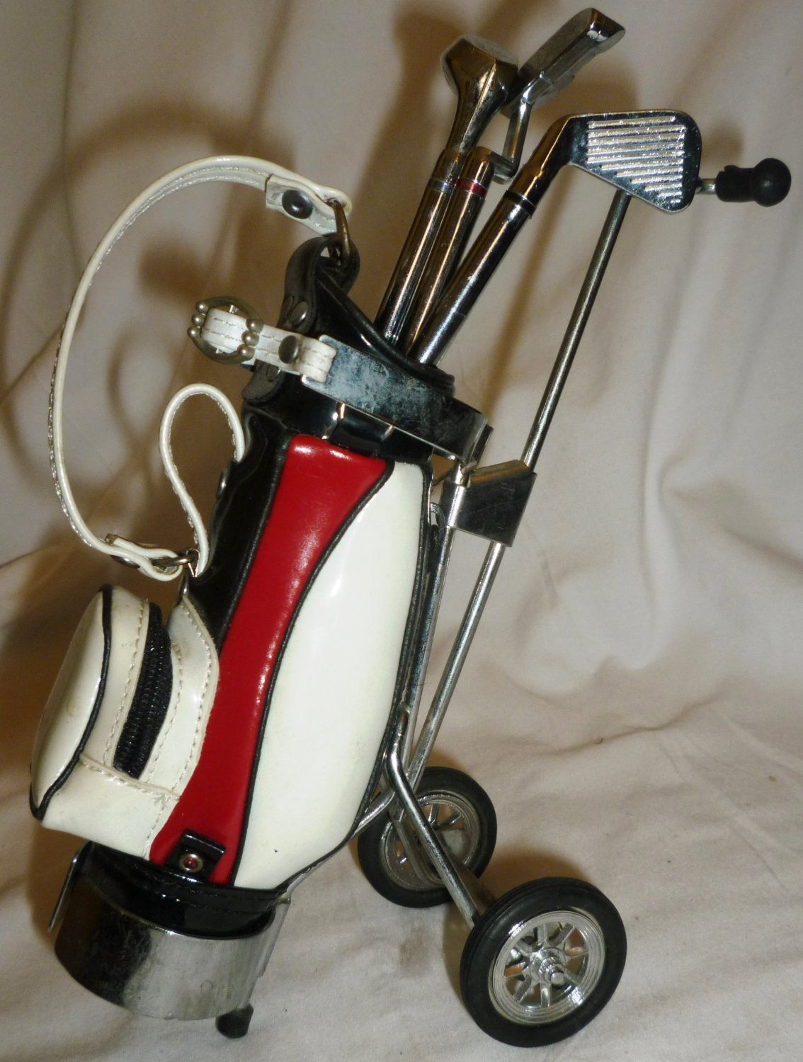 NOVELTY GOLF BAG & CLUBS CADDY DESKTOP MULTICOLORED PEN HOLDER