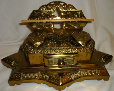 VINTAGE SOLID BRASS BRONZE DOUBLE INKWELL BY BRADLEY & HUBBARD DESKTOP DECOR