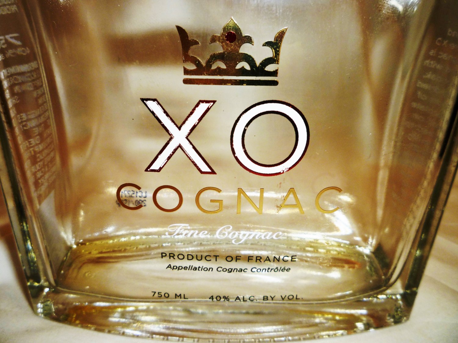 KIRKLAND SIGNATURE XO COGNAC EMPTY COLLECTIBLE BOTTLE FRANCE 750 ML