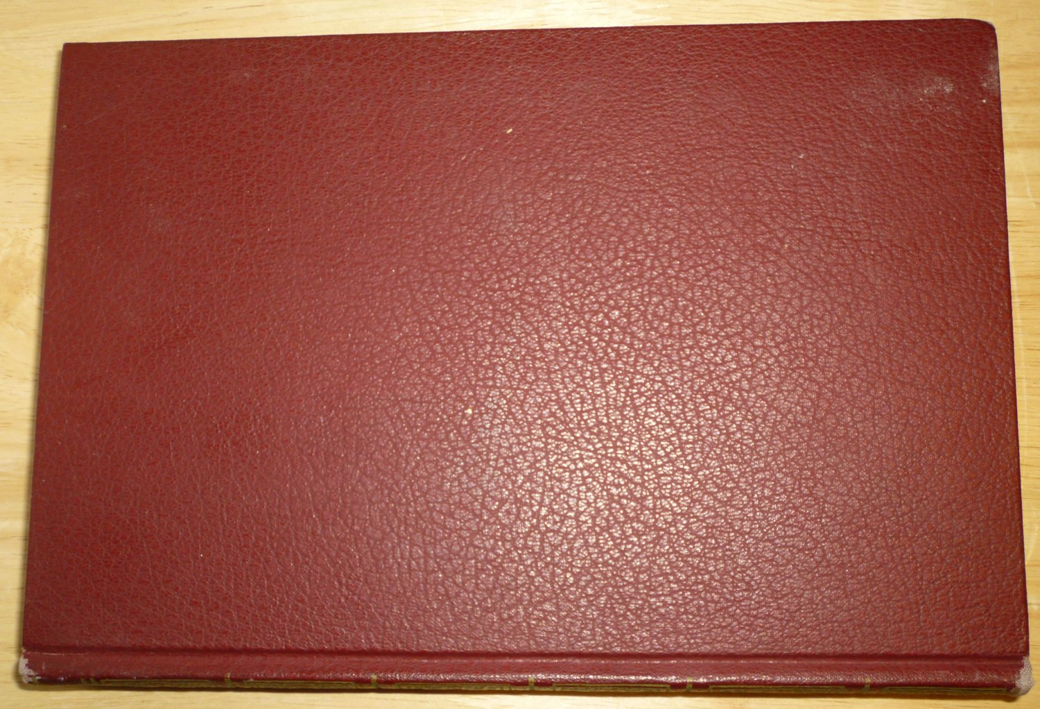 VINTAGE HARDCOVER JOURNAL NOTEBOOK PERFORATED PAGES IN RED COVER